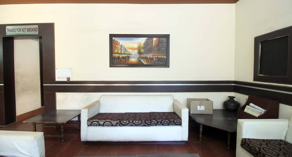 Ram Niwas Touris Lodge, New Delhi 5
